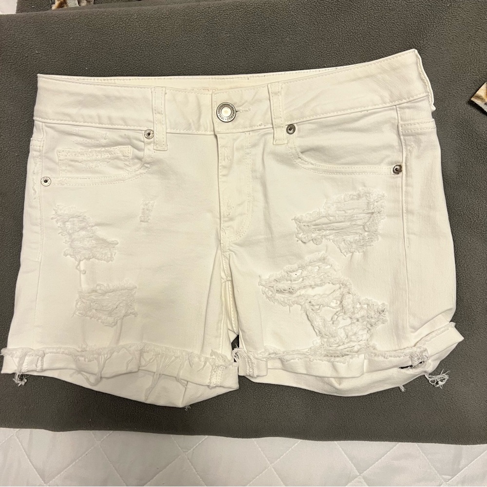 AE White Jean Shorts- MIDI